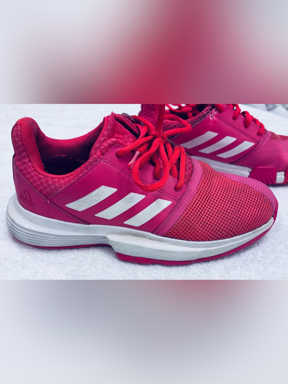 Adidas Women’s Sneakers  - size 5 - box 19A
